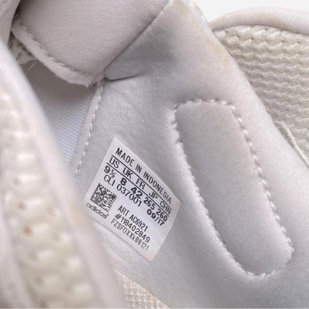 🌲 Adidas Alpha Bounce Off White Sneakers Cushion Sole 9.5 - Picture 8 of 9